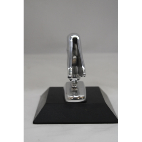 174 - A 2019, CHROME BENTLEY 'B' ON A BASE, HEIGHT APPROX 13CM