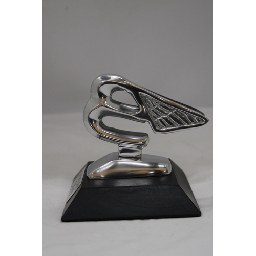 174 - A 2019, CHROME BENTLEY 'B' ON A BASE, HEIGHT APPROX 13CM