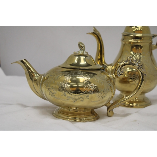 195 - A SILVER PLATED TEA POT AND COFFEE POT