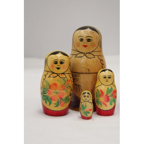 207 - A RUSSIAN NESTING DOLL AND FATHER CHRISTMAS