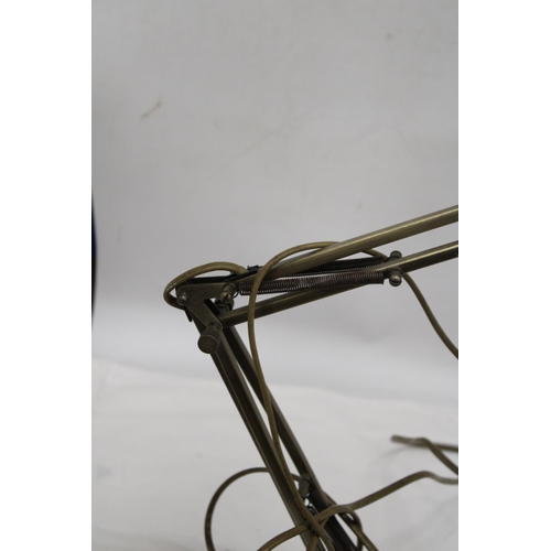 809 - A VINTAGE METAL ANGLEPOISE LAMP