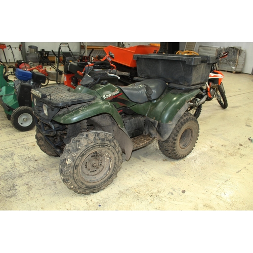 179 - KAWASAKI KVF300 GRIZZLY AUTOMATIC QUAD BIKE +VAT