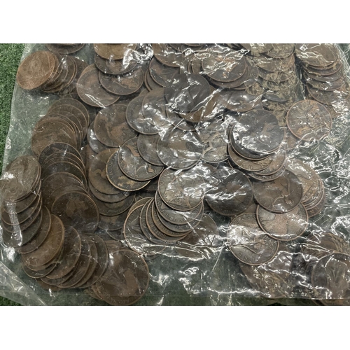 409A - APPROXIMATELY 240 GREAT BRITIAN PRE DECIMAL PENNIES