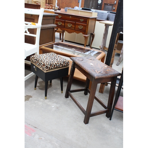 3012 - A JACOBEAN STYLE OAK STOOL AND MODERN STOOL / BOX