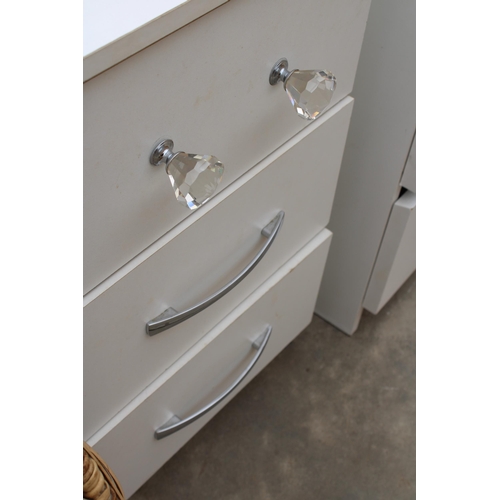 3017 - A MODERN WHITE CHEST OF FOUR DRAWERS AND BEDSIDE LOCKER