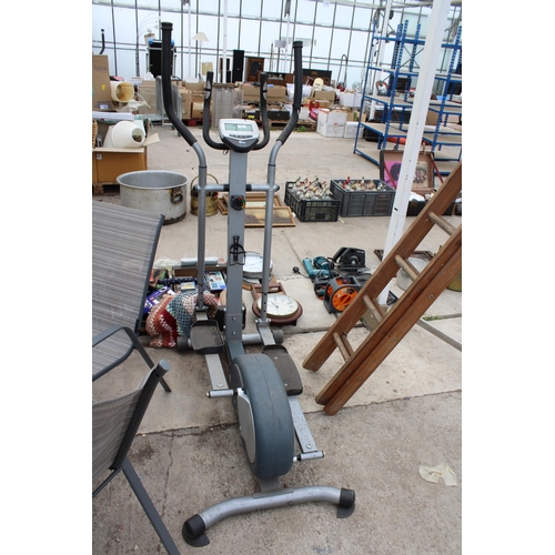 A CARL LEWIS CROSS TRAINER EXERCISE MACHINE