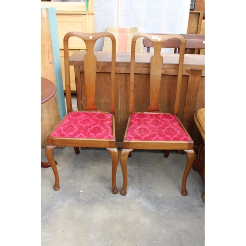 2848 - A PAIR OF MID 20TH CENTURY QUEEN ANNE STYLE DINING CHAIRS