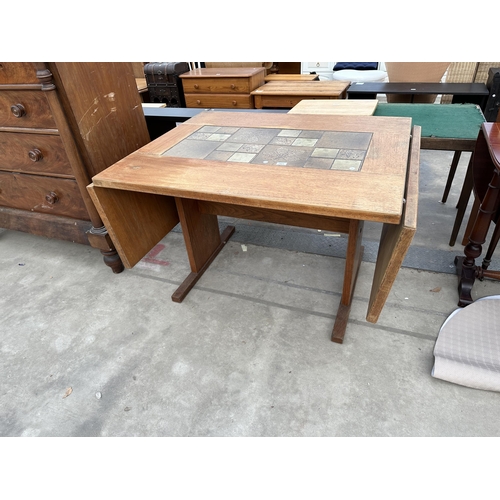 2921 - A RETRO TEAK GANSO MOBLER DROP-LEAF DINING TABLE WITH TILED TOP, 75