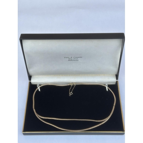 504 - A HALLMARKED 9CT GOLD DOUBLE STRAND VINTAGE NECKLACE COMPLETE WITH ORIGINAL PURCHASE BOX AND RECEIPT...