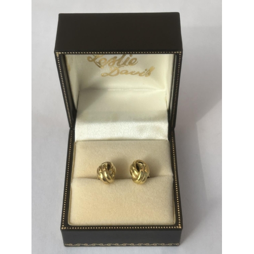 517 - A PAIR OF 9CT GOLD DOUBLE ROW KNOT STUD EARRINGS COMPLETE WITH GOLD BUTTERFLY BACKS AND PRESENTATION... 