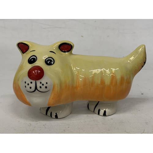 724 - A LORNA BAILEY DOG 