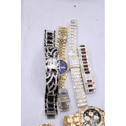 103 - A QUANTITY OF THIRTEEN WRISTWATCHES