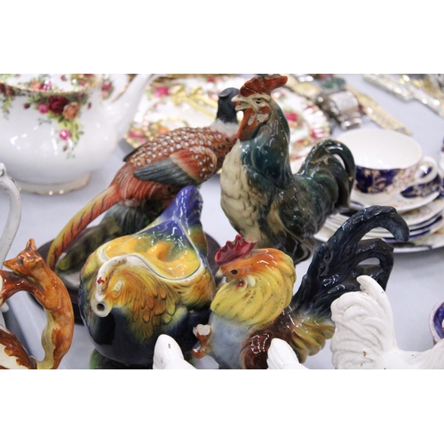 158 - A MIXED LOT OF CHICKEN ORMAMENTS TO INCLUDE A TEAPOT AND A PHEASANT ON WOODEN PLINTH