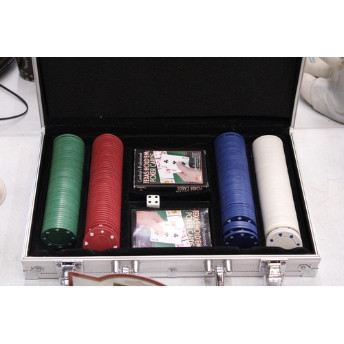 274 - A POKER SET IN ALUMINIUM FLIGHT CASE