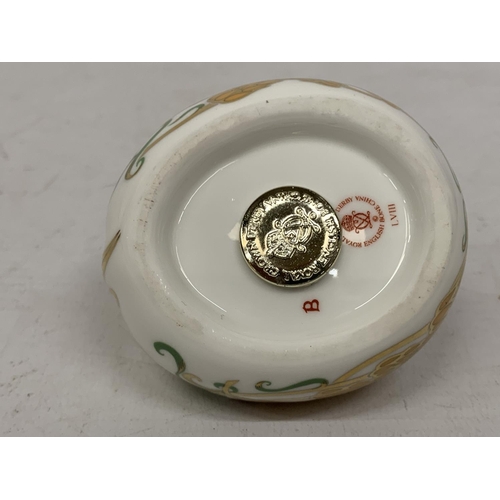 741 - A ROYAL CROWN DERBY DORMOUSE WITH GOLD STOPPER