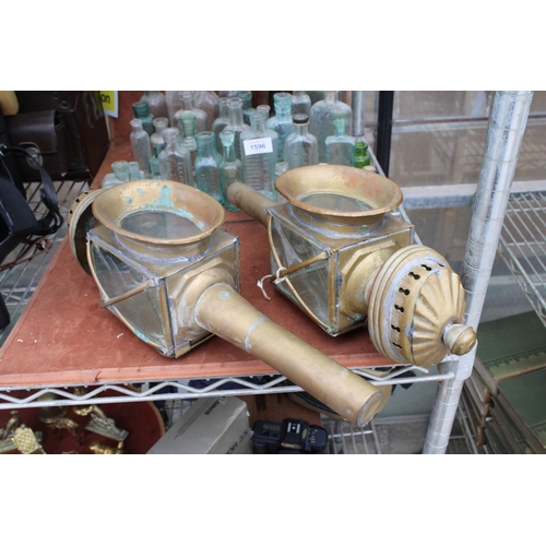 1597 - A PAIR OF VINTAGE BRASS COACH LAMPS