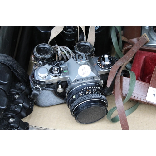 1601 - AN ASSORTMENT OF PHOTOGRAPHY ITEMS TO INCLUDE FOUR PAIRS OF VINTAGE BINOCULARS, A PENTAX CAMERA, A M... 