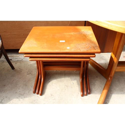 2537 - A RETRO TEAK NEST OF 3 TABLES