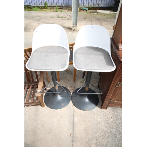 2577 - A PAIR OF MODERN HIGH BACK PUMP STOOLS