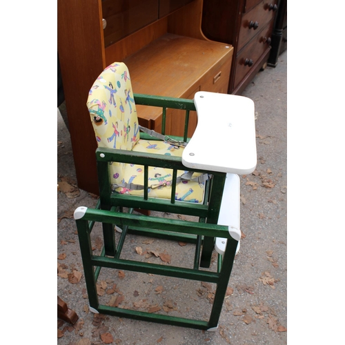 2731 - A MODERN CHILDS HIGH CHAIR