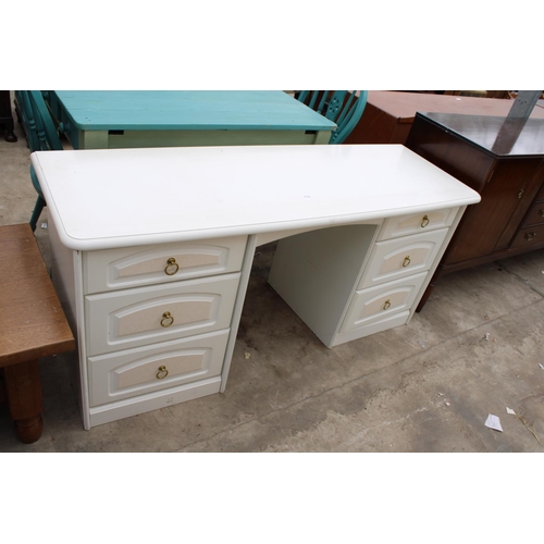 2750 - A MODERN WHITE TWIN-PEDESTAL DRESSING TABLE