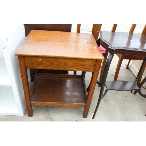 2768 - AN EDWARDIAN CENTRE TABLE, JARDINIER STAND AND OAK TWO TIER TABLE