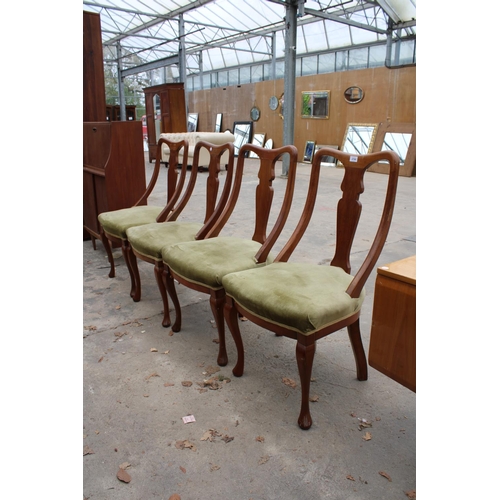 2788 - A SET OF FOUR QUEEN ANNE STYLE DINING CHAIRS