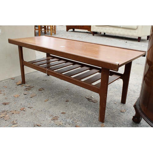 2792 - A RETRO TEAK TWO TIER COFFEE TABLE, 44