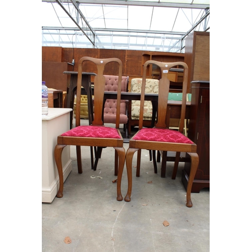 2838 - A PAIR OF MID 20TH CENTURY QUEEN ANNE STYLE DINING CHAIRS