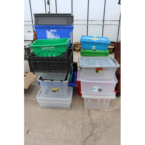 1810 - A LARGE ASSORTMENT OF PLASTIC STORAGE BOXES