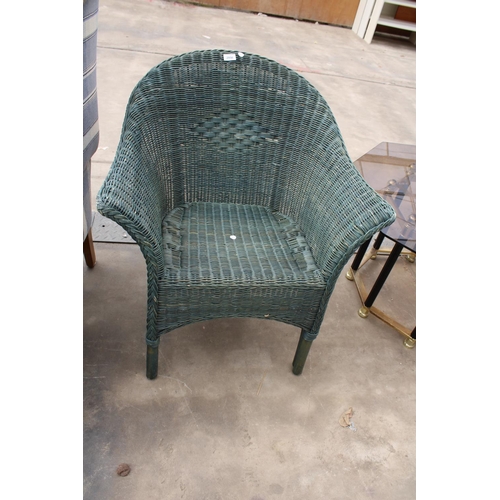 2856 - A MODERN WICKER CONSERVATORY CHAIR