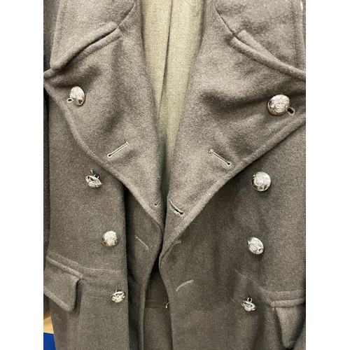 468 - AN ARMY GREAT COAT DATED 1953, SIZE 3