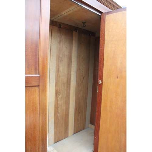 2911 - AN EDWARDIAN MAHOGANY AND INLAID MIRROR DOOR WARDROBE WITH TWO DRAWERS TO BASE, 62