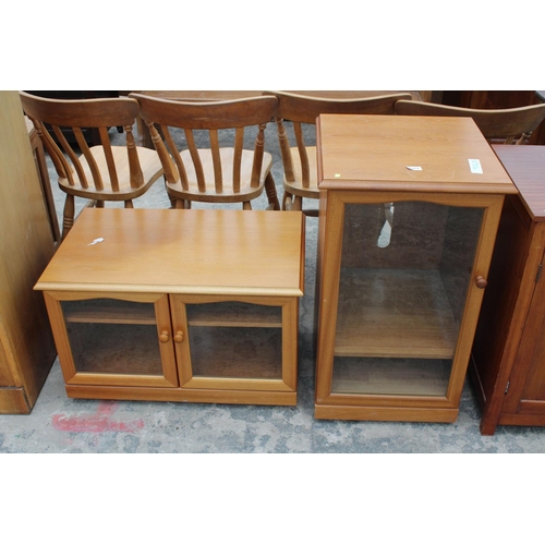 2914 - A RETRO TEAK SUTCLIFFE CABINET AND STAND