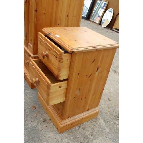 2927 - A MODERN PINE THREE DRAWER BEDSIDE CHEST