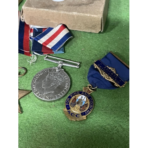 442 - WORLD WAR II MEDALS, 1939-45 STAR, FRANCE AND GERMANY STAR 1939-45 MEDAL ETC.