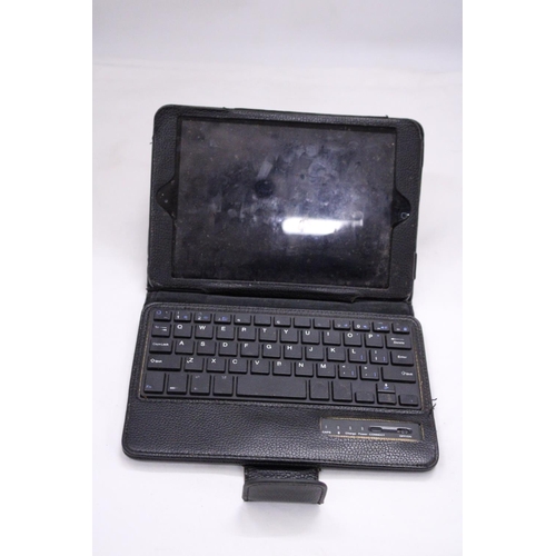 164 - A CASED TABLET WITH KEYBOARD - NO WARRANTY GIVEN
