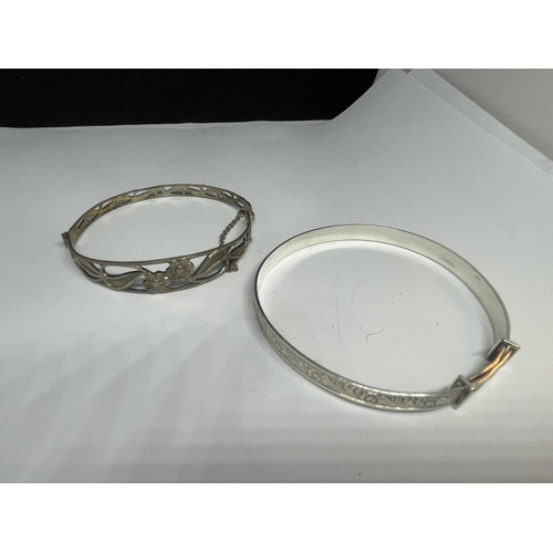 547 - THREE SILVER BANGLES