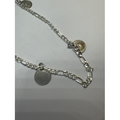 564 - A SILVER JOEY NECKLACE