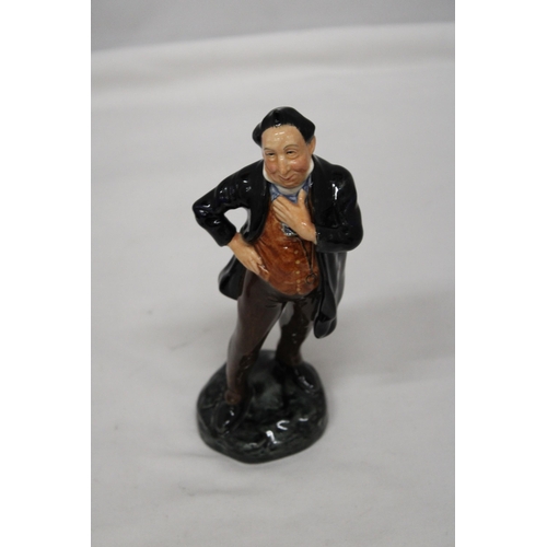 722 - A ROYAL DOULTON 'PECKSNIFF' FIGURINE (HN 2098)