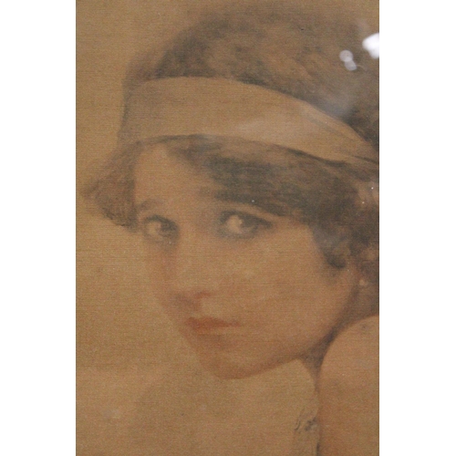 880 - A LARGE PRINT OF A YOUNG LADY, 60CM X 76CM