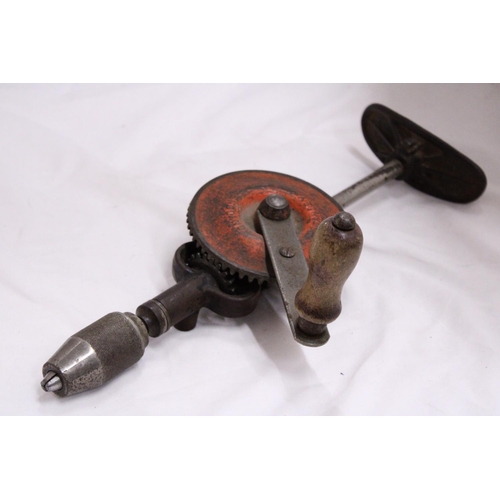 887 - A VINTAGE STANLEY HAND DRILL