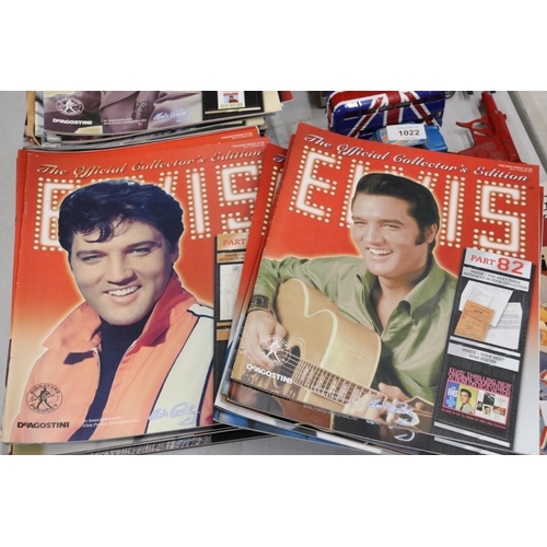 1020 - A LARGE QUANTITY OF OFFICIAL COLLECTOR'S EDITIONS, 'ELVIS' BY DEAGOSTINI, IN GOOD CONDITION