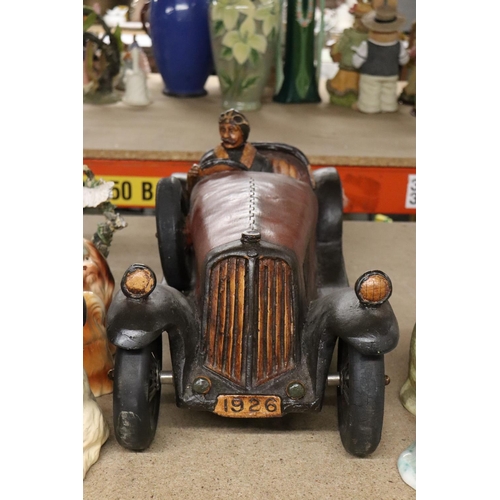 1100 - A MODEL OF A 1926 BROOKLANDS RACING CAR AND DRIVER 27