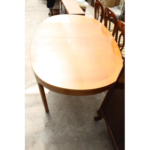 2544 - A RETRO TEAK AND CROSSBANDED EXTENDING DINING TABLE 60