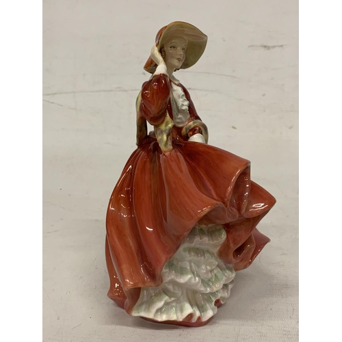 722 - A ROYAL DOULTON FIGURINE 