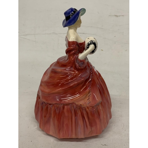 723 - A ROYAL DOULTON FIGURINE 