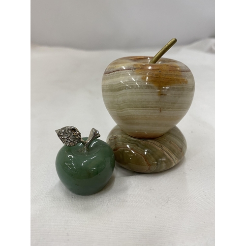 150 - TWO NATURAL ONYX STONE APPLES