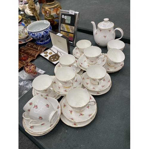 151 - A VINTAGE ARGYLE TEASET TO INCLUDE A TEAPOT, SUGAR BOWL, CUPS, SAUCERS AND SIDE PLATES