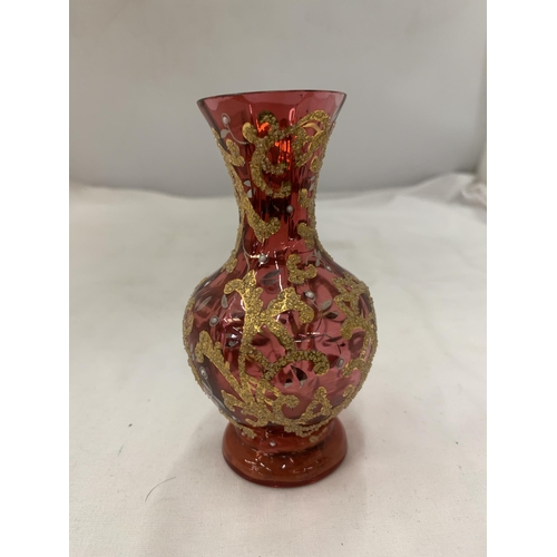 154 - A STOURBRIDGE, RED, GILT GLASS VASE, HEIGHT 11.5CM